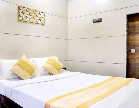 Hotel Amrita Mogappair 钦奈 外观 照片